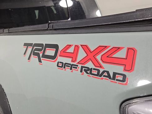 Used 2023 Toyota Tacoma TRD Off-Road w/ TRD Premium Off Road Package image 35
