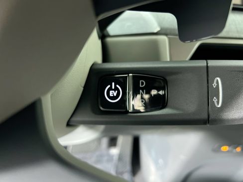 New 2026 Kia EV9 Wind AWD/4WD image 21