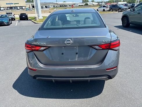 Used 2024 Nissan Sentra SV FWD image 11