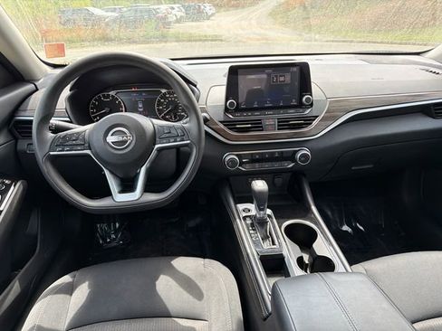 Used 2023 Nissan Altima 2.5 SV image 22