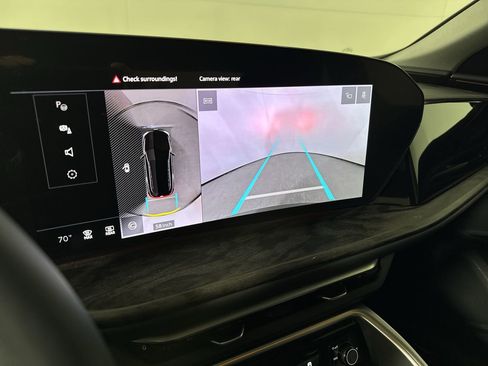 Used 2025 Audi Q5 Premium Plus w/ Premium Plus image 11