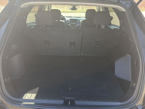 Used 2022 Chevrolet Equinox LT FWD image 12