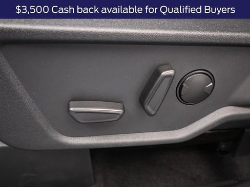 New 2025 Ford Bronco Badlands image 14