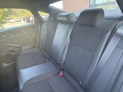 Used 2022 Honda Civic Sport image 15