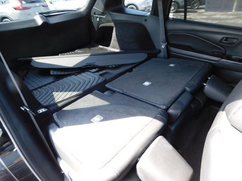 Used 2023 Honda Passport TrailSport image 31