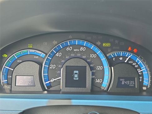 Used 2014 Toyota Camry XLE image 25