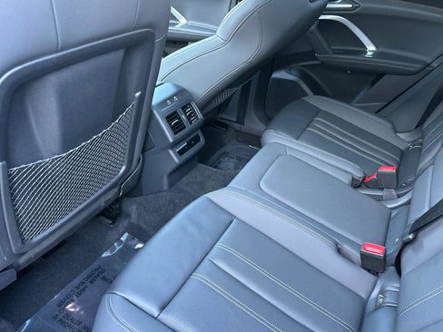 Certified 2025 Audi Q5 Premium Plus w/ Premium Plus image 12