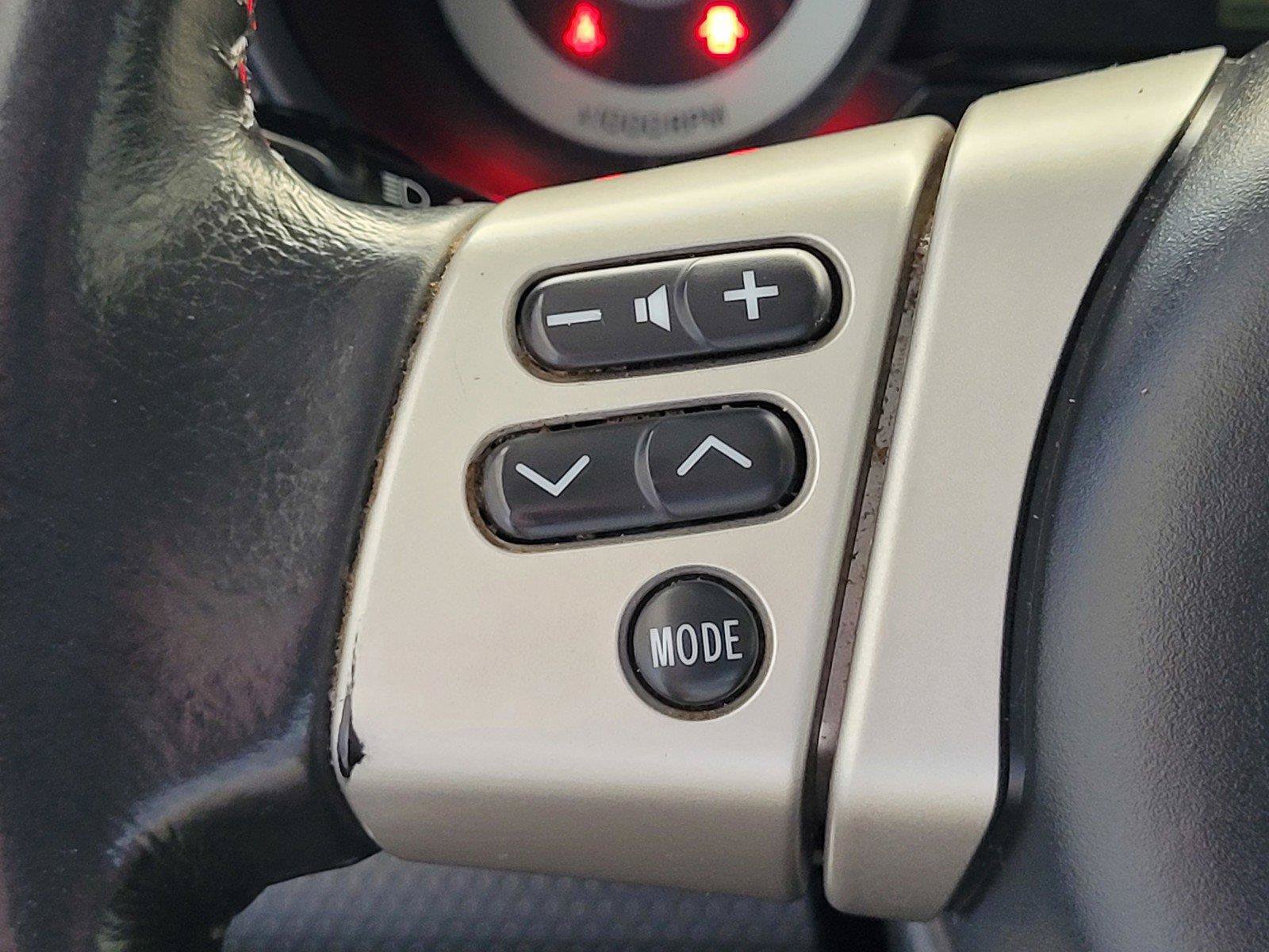 Used 2012 Toyota FJ Cruiser 4WD w/ Upgrade Pkg image 31