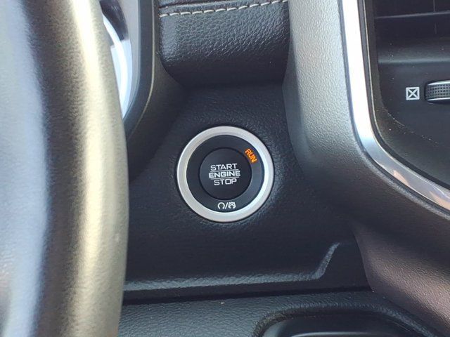 Used 2024 RAM 1500 Laramie AWD/4WD image 17