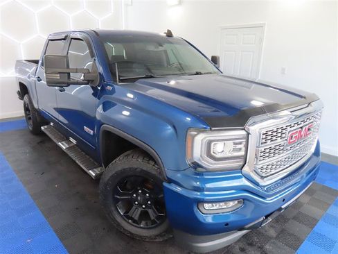 Used 2017 GMC Sierra 1500 SLT w/ All Terrain X Package AWD/4WD image 5