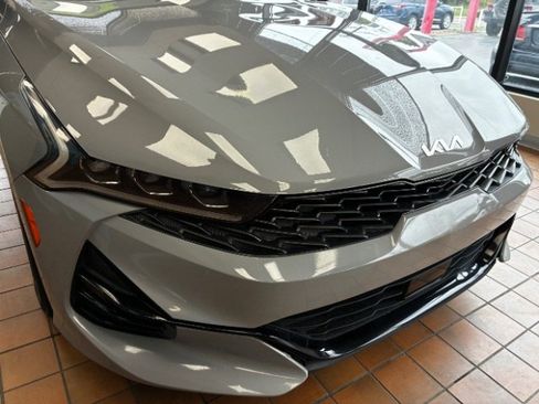 Used 2022 Kia K5 GT-Line w/ GT-Line FWD Premium Package image 2