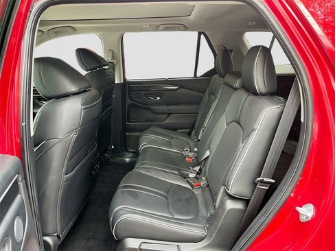 Used 2023 Honda Pilot Elite image 26