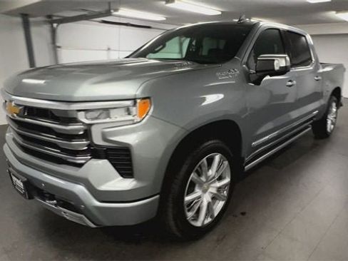 Certified 2025 Chevrolet Silverado 1500 High Country image 4