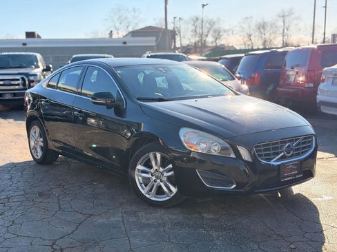 Used 2013 Volvo S60 T6 image 3