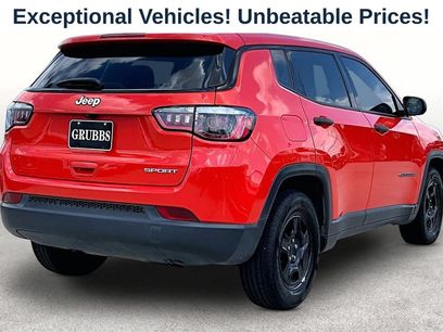 Used 2019 Jeep Cherokee Latitude w/ Popular Appearance Group