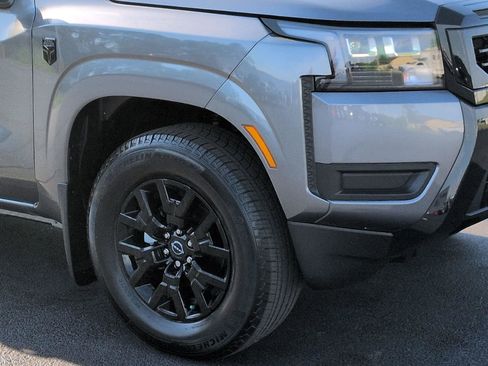 New 2026 Nissan Frontier SV w/ Tow Package RWD image 9