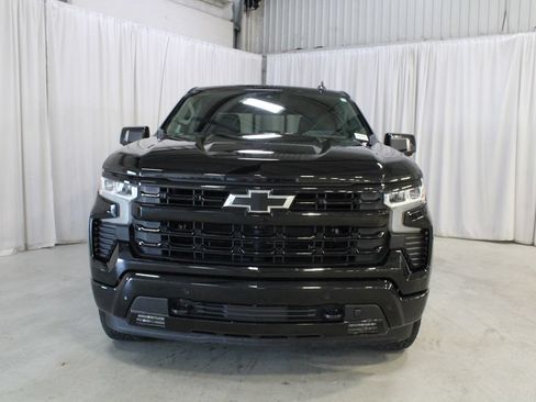 Used 2024 Chevrolet Silverado 1500 RST AWD/4WD image 35