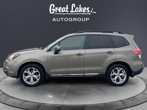 Used 2018 Subaru Forester 2.5i Touring w/ Popular Package #3B AWD/4WD image 2