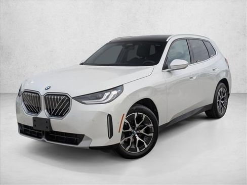 Used 2025 BMW X3 xDrive30i w/ Convenience Package image 1