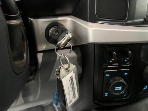 Used 2024 Ford F350 XLT AWD/4WD image 30