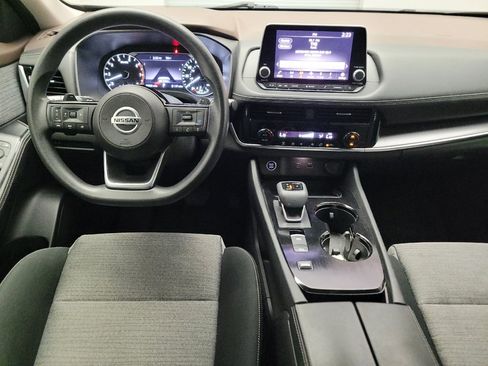 Used 2021 Nissan Rogue SV FWD image 22