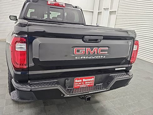 New 2026 GMC Canyon Elevation w/ Convenience Package image 7