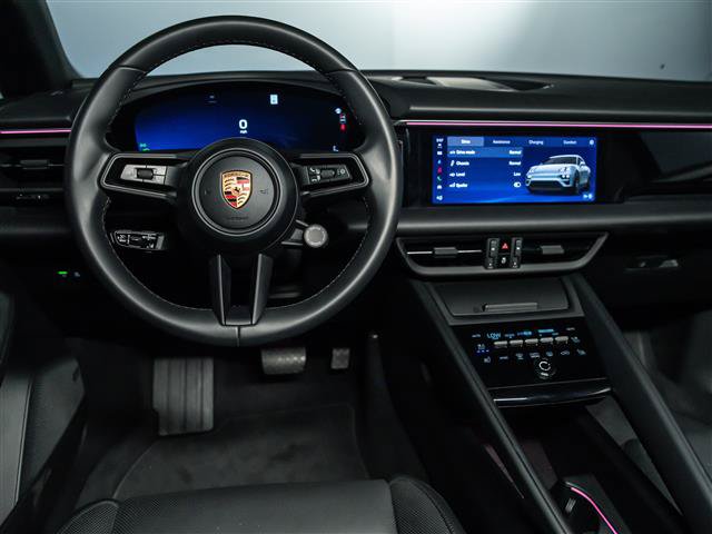 Used 2026 Porsche Macan Electric RWD image 20