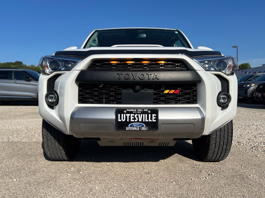 Used 2023 Toyota 4Runner TRD Off-Road Premium w/ Off Road Premium Plus Package AWD/4WD image 3