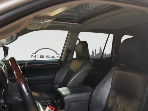 Used 2015 Lexus GX 460 w/ Premium Package AWD/4WD image 11