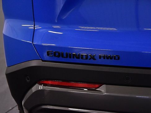New 2026 Chevrolet Equinox ACTIV w/ Convenience Package III image 10