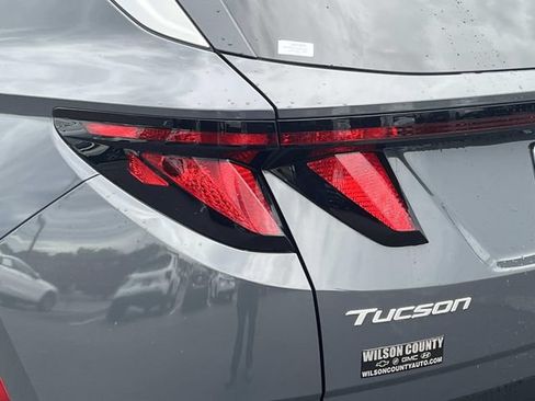 Certified 2025 Hyundai Tucson SEL AWD/4WD image 10