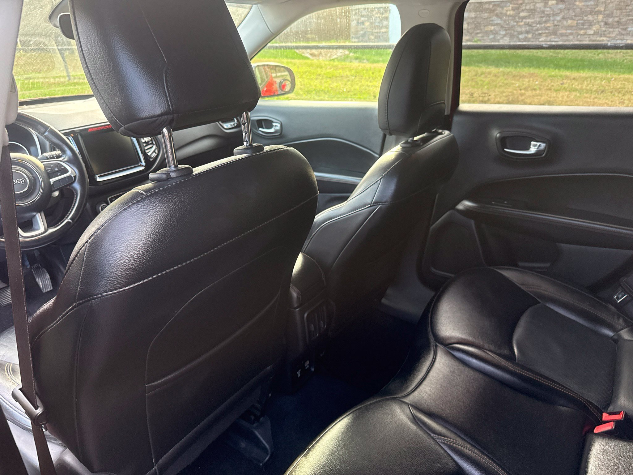 Used 2019 Jeep Compass Limited AWD/4WD image 13