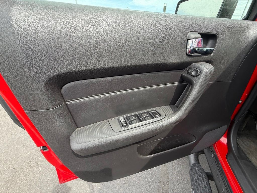 Used 2006 HUMMER H3 AWD/4WD image 26