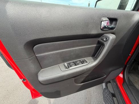 Used 2006 HUMMER H3 AWD/4WD image 26