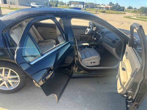 Used 2012 Ford Fusion SEL image 10