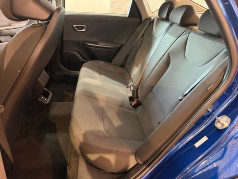 Used 2025 Kia K4 FWD image 39