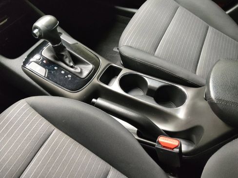 Used 2017 Kia Forte LX w/ LX Popular Package image 26