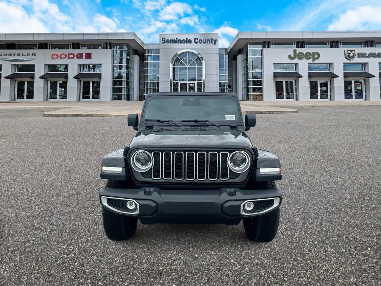 New 2027 Jeep Wrangler Unlimited Sahara AWD/4WD image 3