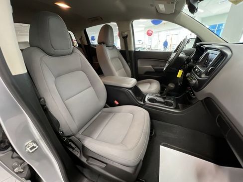 Used 2020 Chevrolet Colorado W/T w/ Custom Special Edition image 29