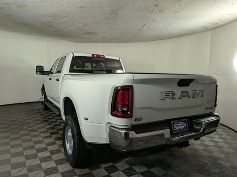 New 2026 RAM 3500 Tradesman AWD/4WD image 4