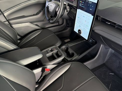 New 2026 Ford Mustang Mach-E Select w/ Comfort Package Lite RWD image 18
