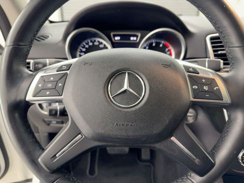 Used 2015 Mercedes-Benz ML 350 2WD image 15