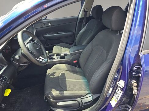 Used 2019 Kia Optima LX image 8