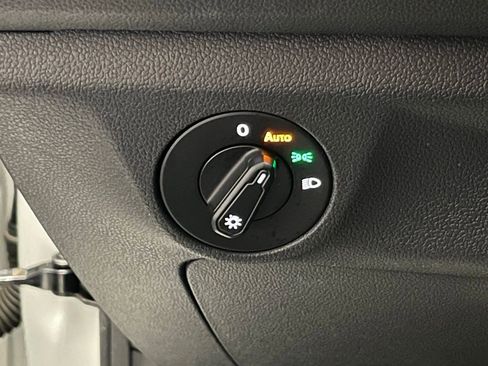 Used 2019 Volkswagen Jetta S w/ Driver Assistance Package FWD image 11