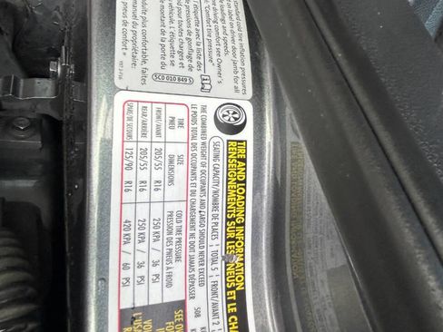 Used 2017 Volkswagen Jetta S image 30