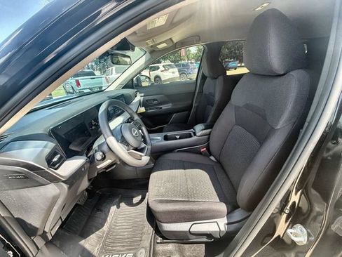 Used 2026 Nissan Kicks S FWD image 18