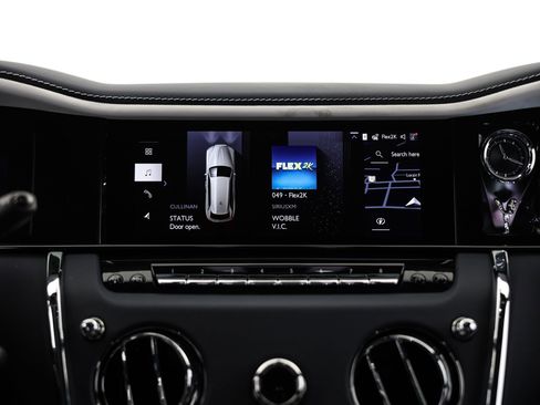 New 2026 Rolls-Royce Cullinan image 55