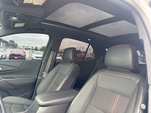 Used 2024 Chevrolet Equinox RS FWD image 21