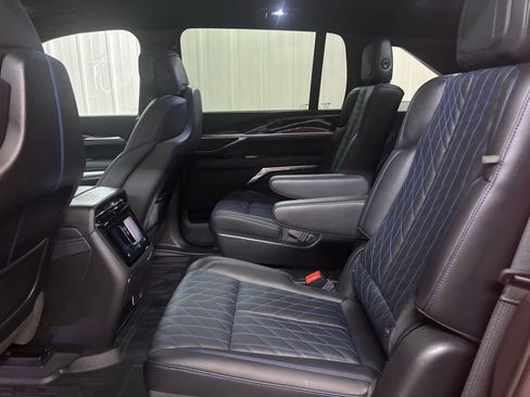 New 2026 Cadillac Escalade IQ Sport 1 w/ LPO, Floor Liner Package image 19