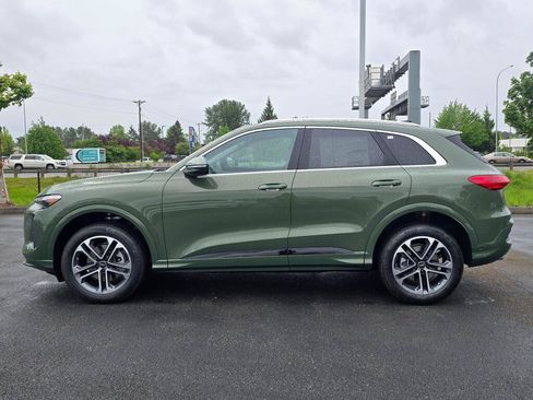 New 2026 Audi Q5 Premium Plus AWD/4WD image 2